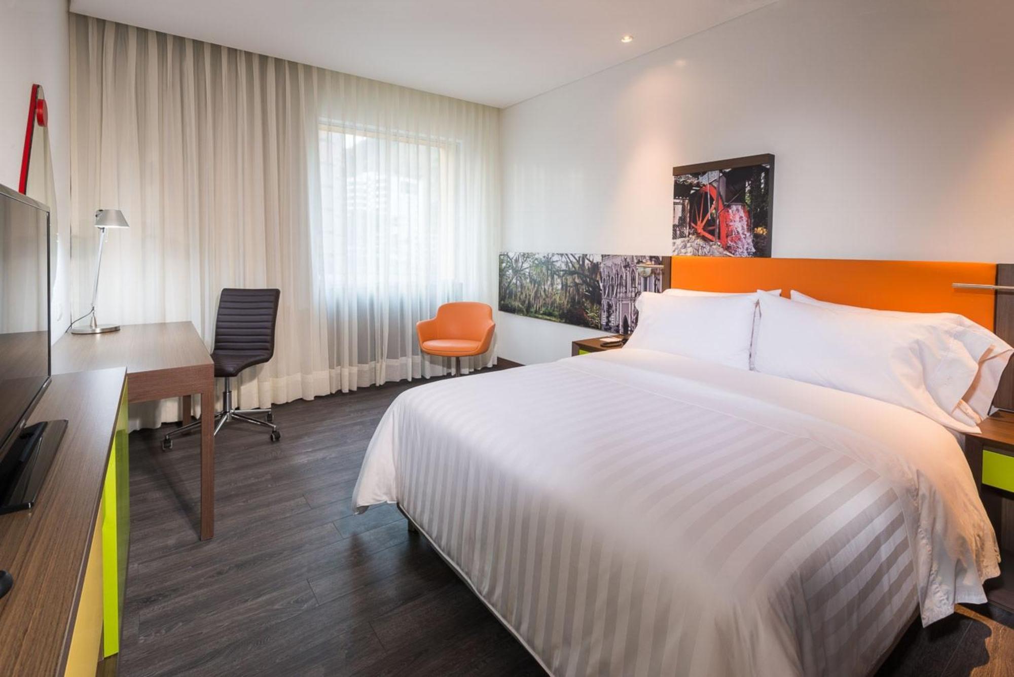 Hampton By Hilton Cali Hotell Eksteriør bilde