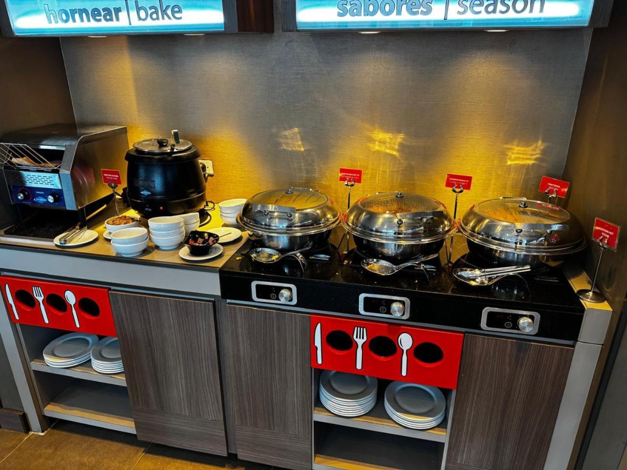 Hampton By Hilton Cali Hotell Eksteriør bilde